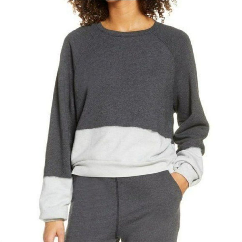 NWT/NWOT Zella Dip Dyed Sweater Grey Forged